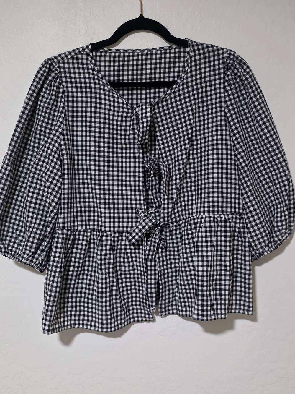 Gingham Tie-Front Peplum Blouse - Black/White